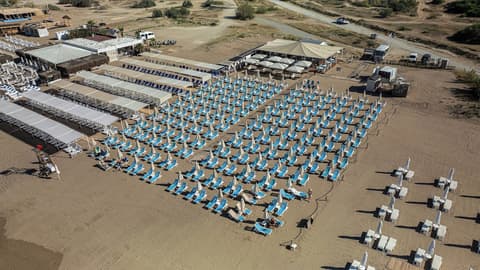 Arnor De Luxe Hotel, Beach