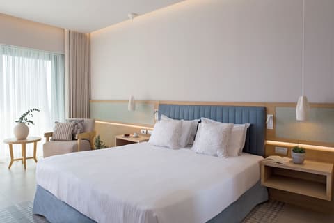 Ammoa Luxury Hotel & Spa Resort, Room