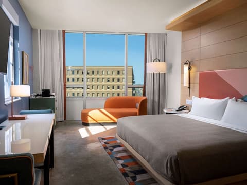 Canopy by Hilton New Orleans Downtown, Living area