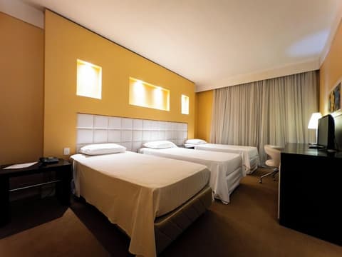 Favorita Golden Hotel e Eventos