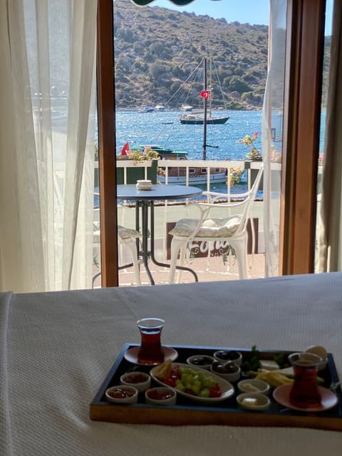 Liman Hotel Gumusluk- Adult Only