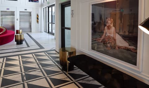 UMA House by Yurbban South Beach