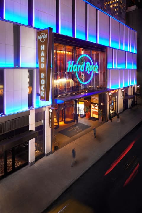 Hard Rock Hotel New York, Exterior