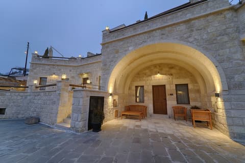 Solem Cave Suites, Room