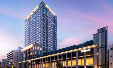 Hilton Hiroshima, Exterior