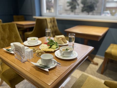 Bristol Hotel Tashkent