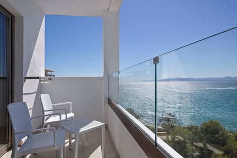 Hotel Best Punta Dorada, Property grounds