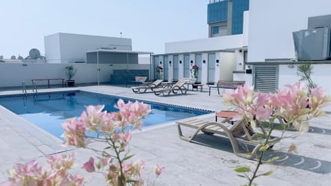 BW Suites & Spa, Rooftop pool
