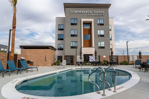 TownePlace Suites by Marriott Las Vegas North I-15, Pool