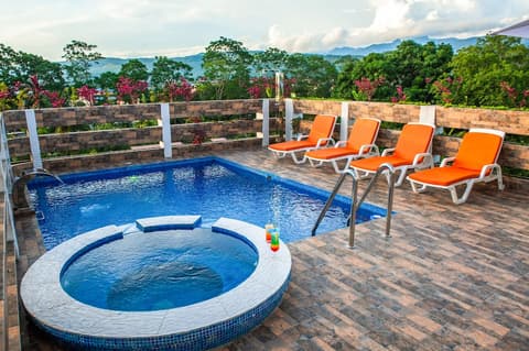 Hotel Boutique Papagayo, Pool