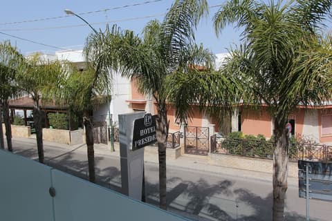 Hotel Presidente, Room