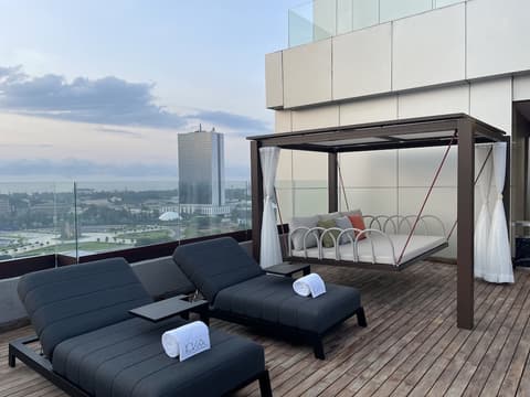 CIKA Golden Hotel and Suites, Living area