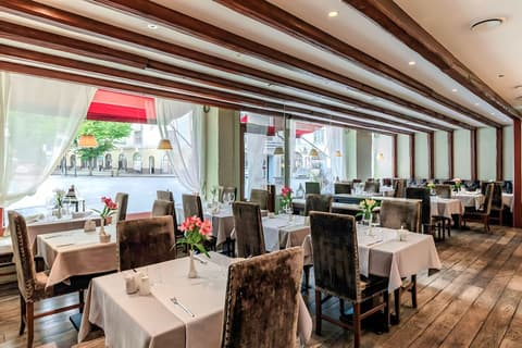 Rixwell Collection Savoy Boutique Hotel