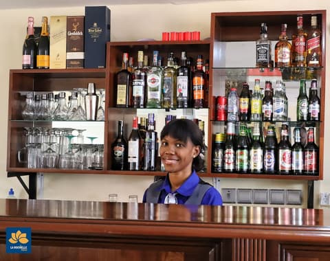 La Rochelle hôtel, Restaurant