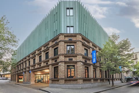 Ibis Budget Tbilisi Center, Exterior