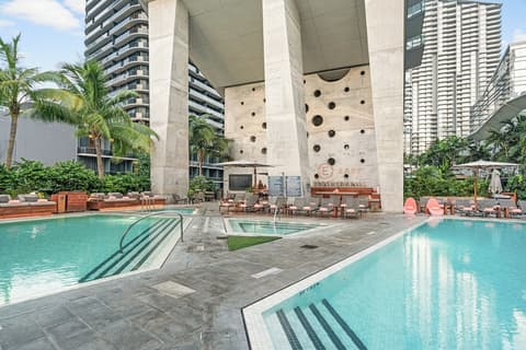 EAST Miami Residences, Pool