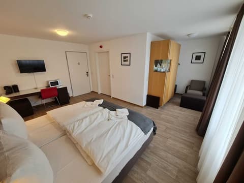 check-inn hotel Offenbach, Room