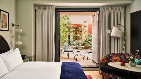 Hotel Per La, Autograph Collection