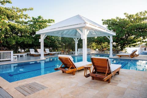 Barefoot Cay Resort, Pool