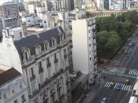 Callao Suites Recoleta, Street view