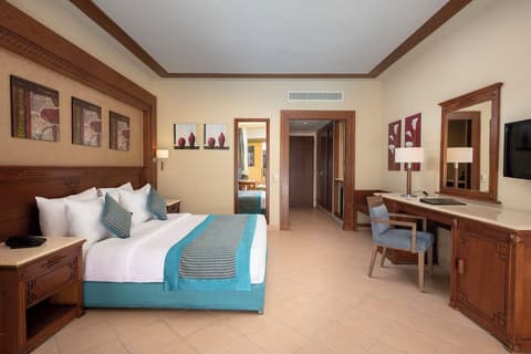 Charmillion Club Resort