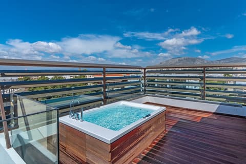 Glyfada Riviera Hotel