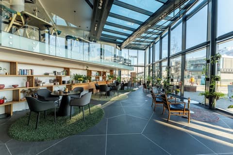 Clarion Hotel The Edge