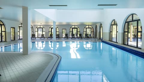 Le Château de Taulane, Indoor pool
