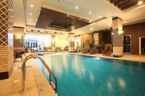 KTK Pattaya Hotel and Residence, Indoor pool