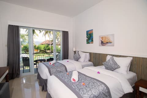 Royal Regantris Villa Karang