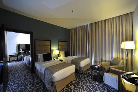 Ramada by Wyndham Abu Dhabi Corniche