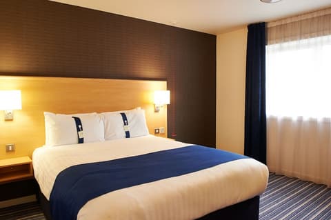 Holiday Inn Express Manchester Airport by IHG, Room