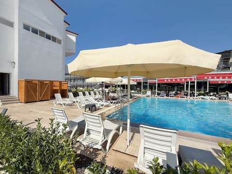 ANYA RESORT HOTEL, Pool