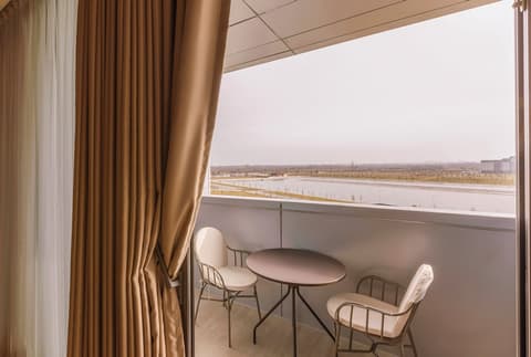 Lia by Minyoun Stars of Ulugbek