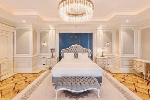 Lia by Minyoun Stars of Ulugbek