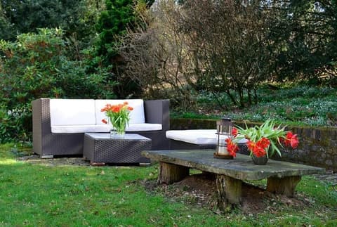 Hotel Haus Kronenthal, Property grounds