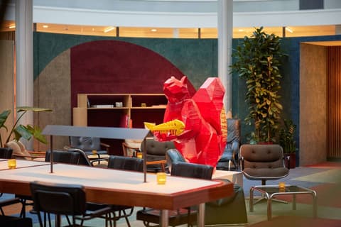 Motto By Hilton Rotterdam Blaak, Lobby
