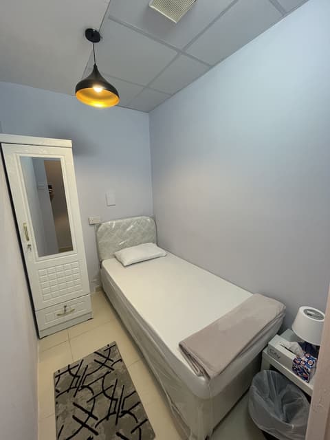 AlBarsha 1 Hostel By PHM