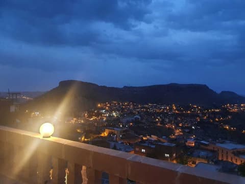 MARDİN BEY KONAĞI HOTEL, Terrace/patio