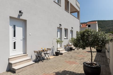 Apartments Siblings - New, Balcony