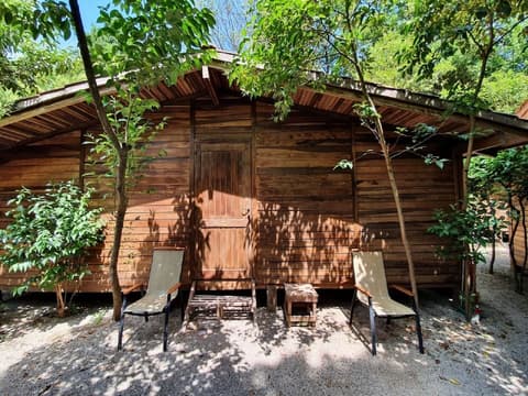 Seven Hills Camping & Village