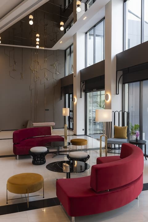 Centara Life Hotel Bangkok Phra Nakhon, Lobby