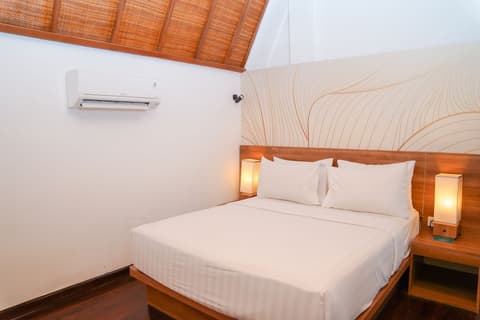 Cross Vibe Paasha Atelier Bali Kuta