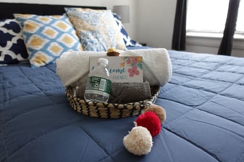 Cozy Private Share Room, Room