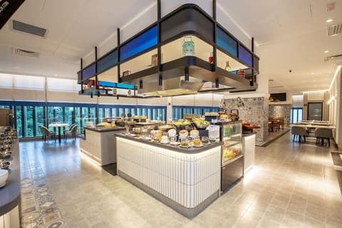 Santa Grand Signature Kuala Lumpur, Restaurant