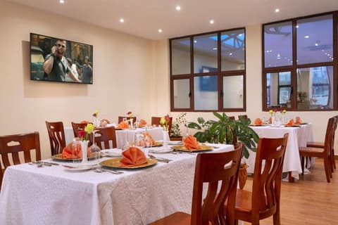 West Lerruat Hotel