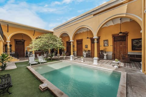 Hotel Real Toledo by Kavia, Pool