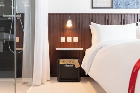 Ruby Zoe Hotel London, Room