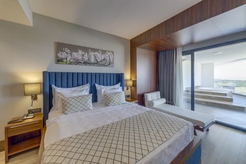 Seven For Life Thermal Hotel, Room