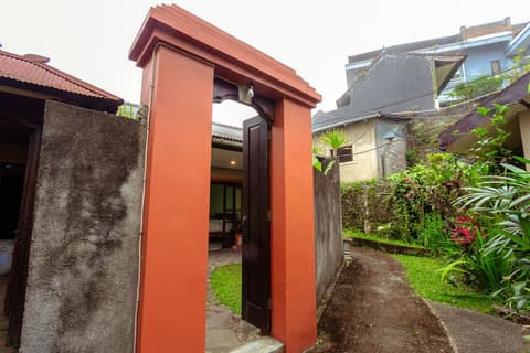 Pacung Indah Hotel & Restaurant, Front of property